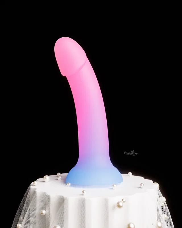 Dildolls Utopia Silicone Suction Cup Dildo