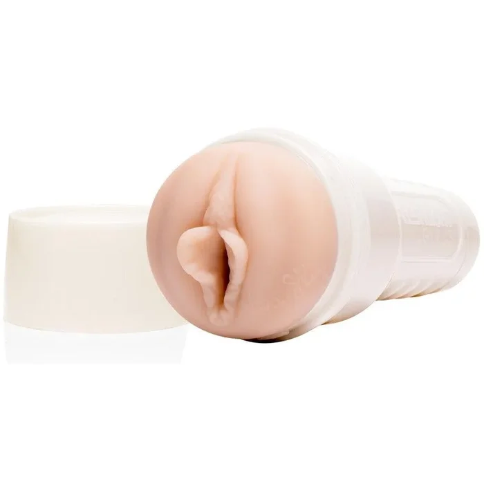Masturbator “Vina Sky Vagina” (light skin color) by Fleshlight